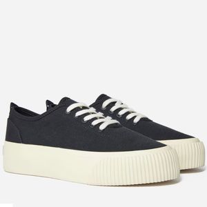 Everlane The Forever Platform
Sneaker